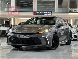 تۆیۆتا کامری